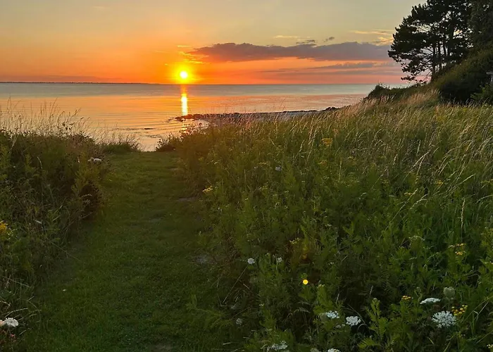 With Soul A Few Steps From The Water بيت للعطل