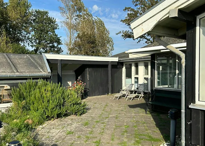 With Soul A Few Steps From The Water بيت للعطل *